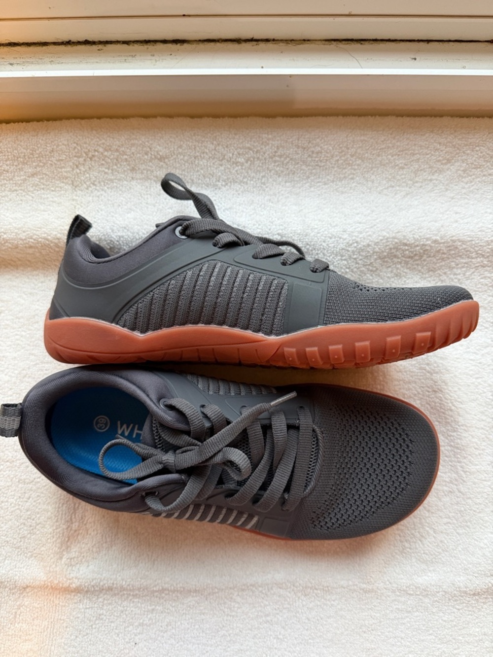 WHITIN Women's Wide Barefoot Trail Running Shoes Sz39/ US W8